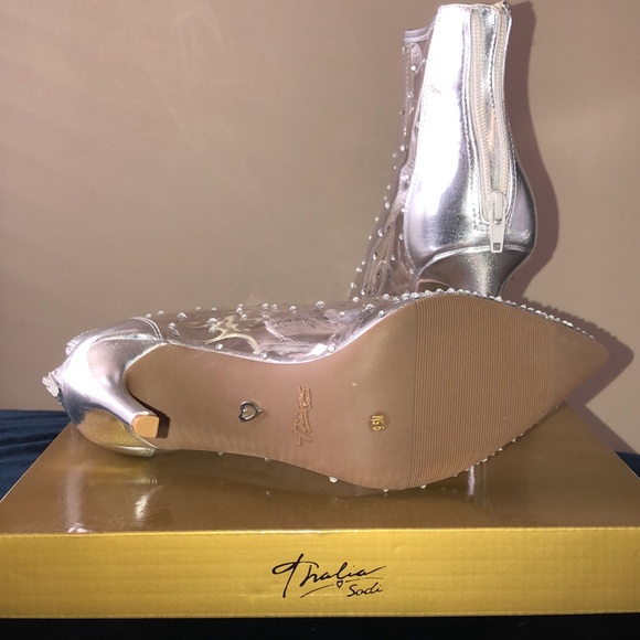 INC silver clear rhinestone booties - Picture 5 of 6